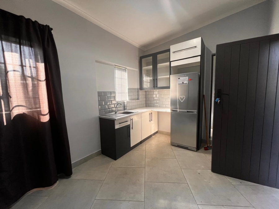 4 Bedroom Property for Sale in Cambridge West Eastern Cape